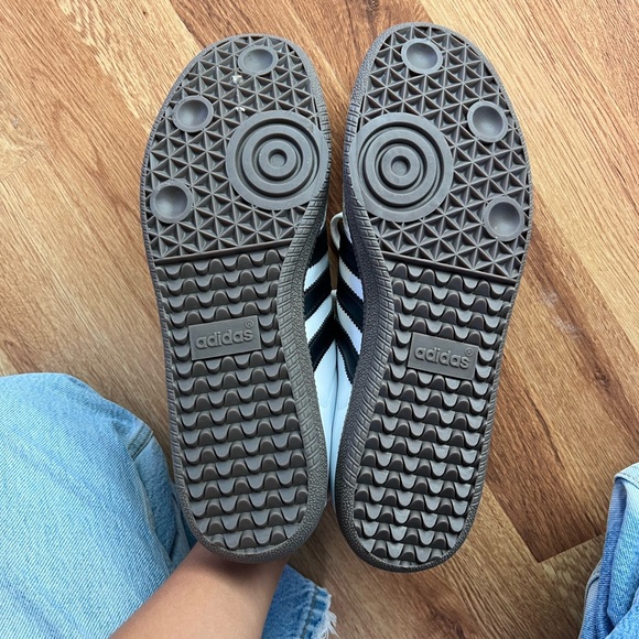 Adidas Classic White and Black Sambas - Picture 3 of 10